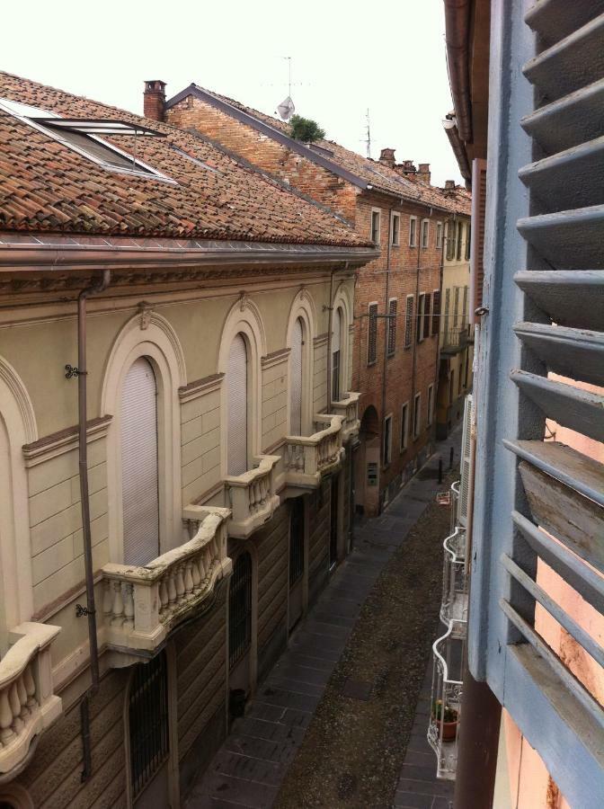 Appartamento In Centro Storico Asti Eksteriør billede