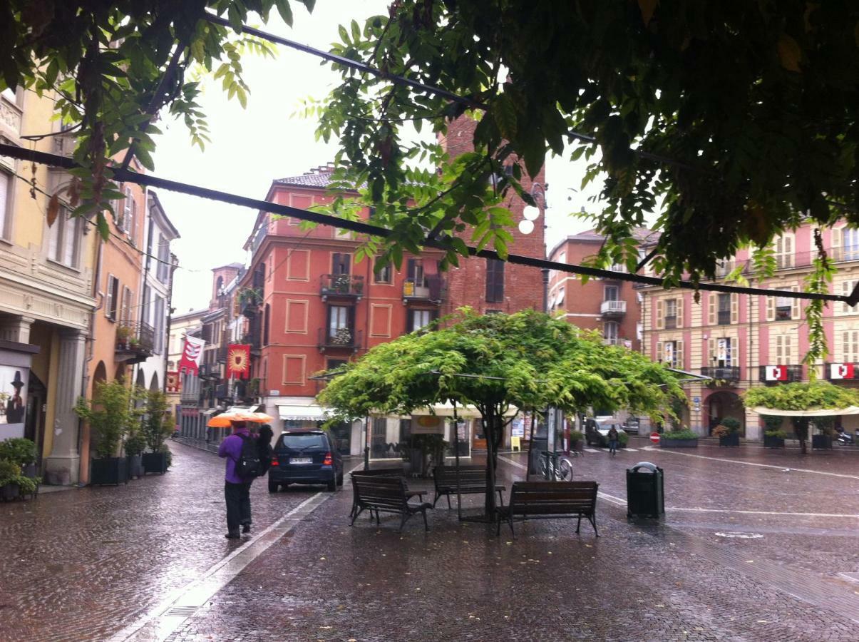 Appartamento In Centro Storico Asti Eksteriør billede