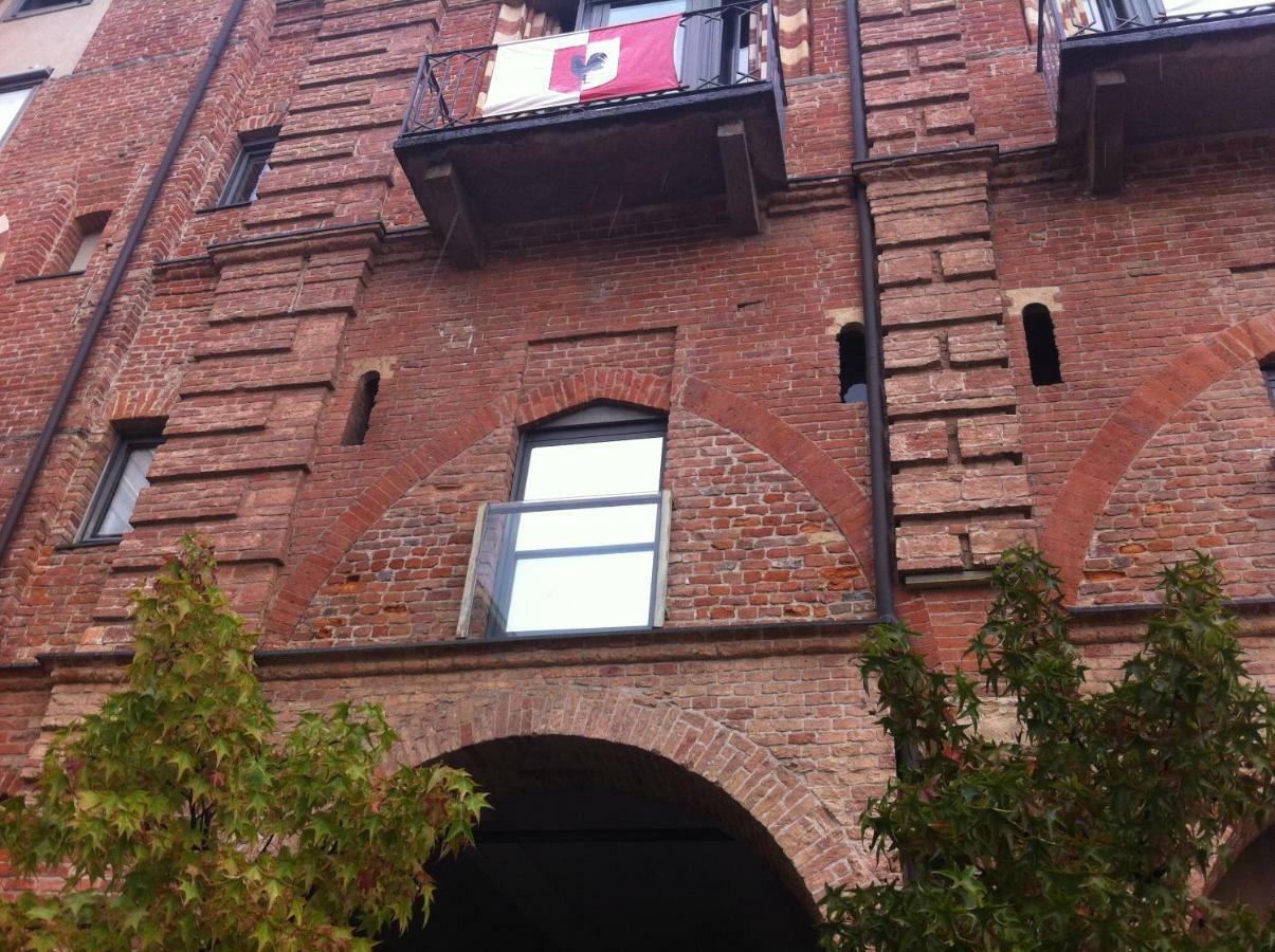 Appartamento In Centro Storico Asti Eksteriør billede